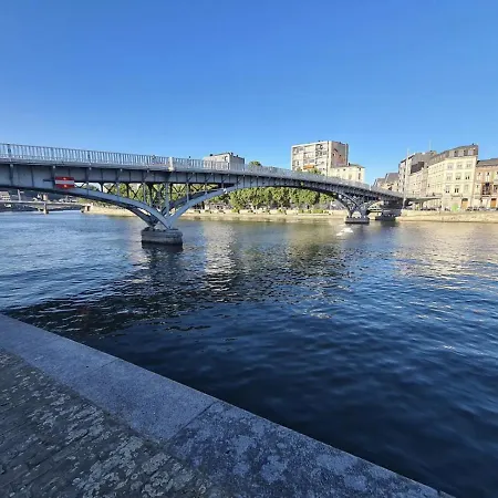 Charmante Maison Lumineuse Au Coeur De Liege! Apartmán *